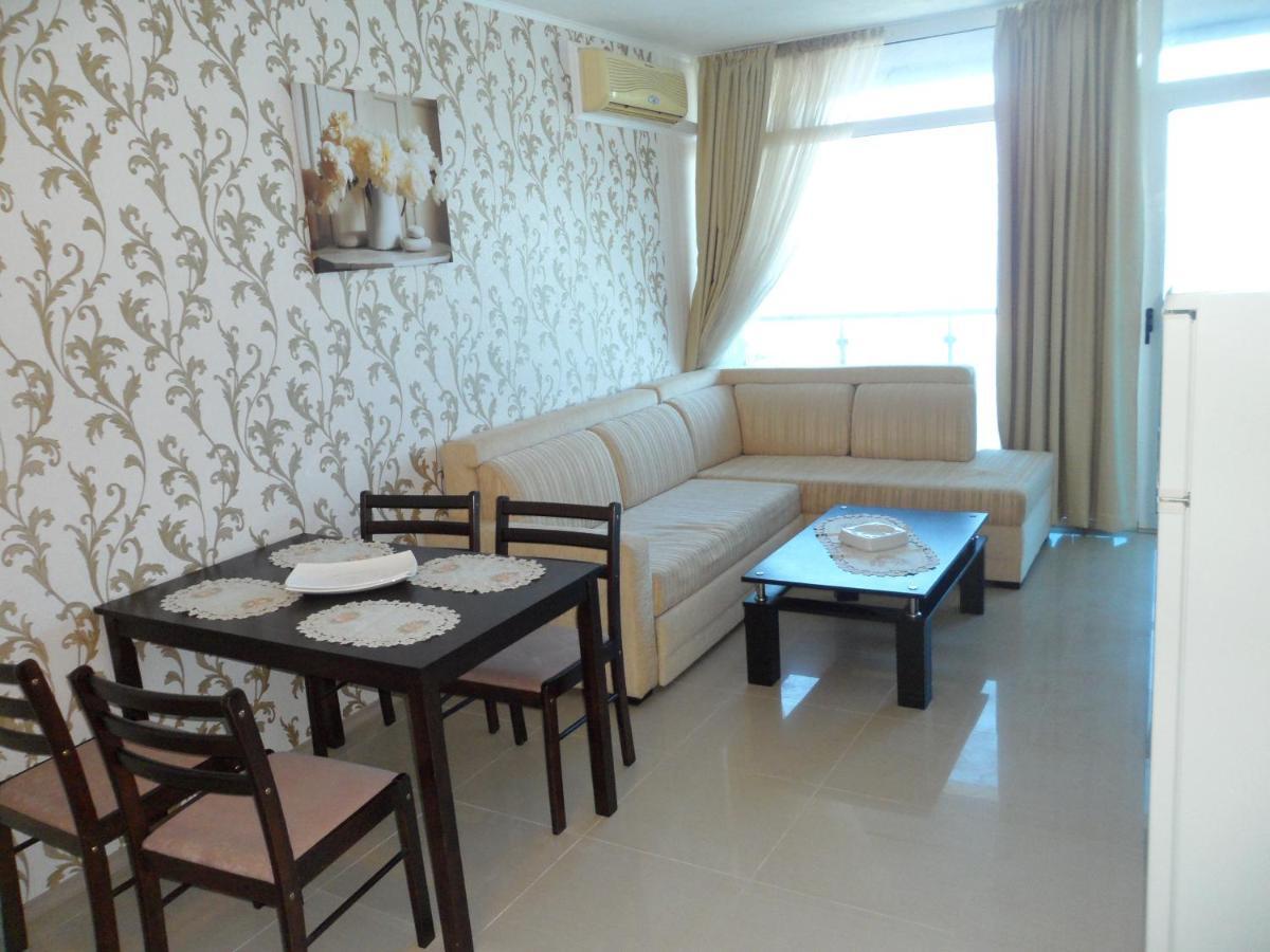 Apartment Sianie В Центъра На Слънчев Бряг, Само На Няколко Крачки От Плажа Ruang foto
